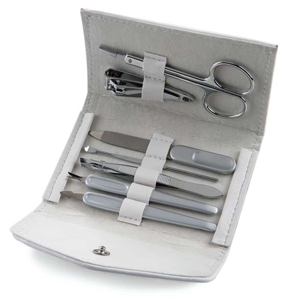 MANICURE SET